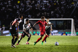 O Sport encara o Vasco na Ilha do Retiro. Foto: Paulo Paiva/Sport