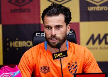 Lucas Lima cobra efetividade no ataque do Sport e fala sobre duelo contra o Grêmio