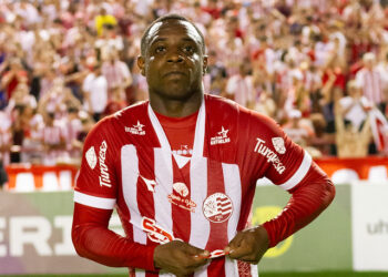 Igor Bolt vibra com gol marcado e bom momento do Náutico na temporada