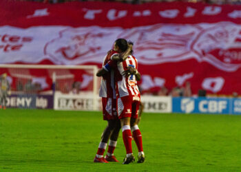 Náutico bate o Ituano nos Aflitos e avança ao quadrangular na 3° colocação