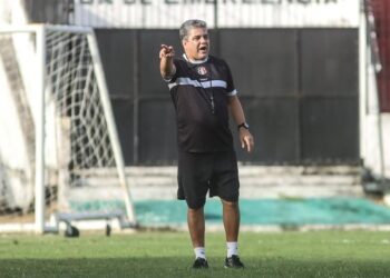 Santa Cruz: Marcelo Cabo destaca equilíbrio como fator chave em confronto com o Sergipe