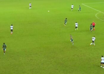 Com casa cheia, Santa Cruz empata com o Altos pela ida das oitavas da Série D