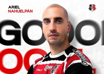 Com gol de Ariel, Santa Cruz vence América-RN e fica a um empate do acesso para Série C