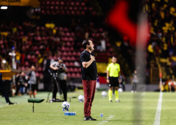 Daniel Paulista cita falhas individuais após nova derrota do Sport na Série A