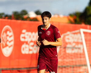 Marco Antonio vem treinando normalmente com elenco alvirrubro. Foto: Gabriel França/Náutico