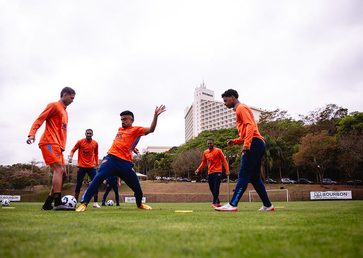 Sport se prepara para encara o RB Bragantino pelo Brasileirão. Foto: Paulo Paiva/Sport