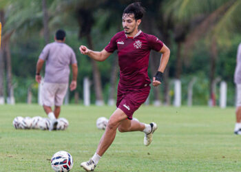 Náutico confirma saída do volante Marco Antônio durante quadrangular da Série C