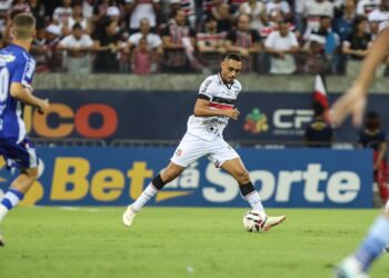 Santa Cruz: Eurico prega concentração e eficiência para decisão contra o Barra/SC