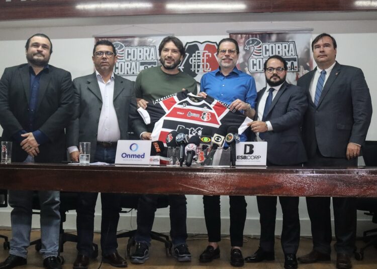 Santa Cruz apresenta detalhes da proposta pela SAF com investimentos crescentes no futebol