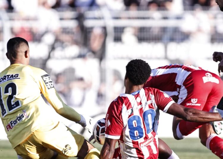 Série C: Náutico sofre gol de empate nos acréscimos e complica busca pelo acesso