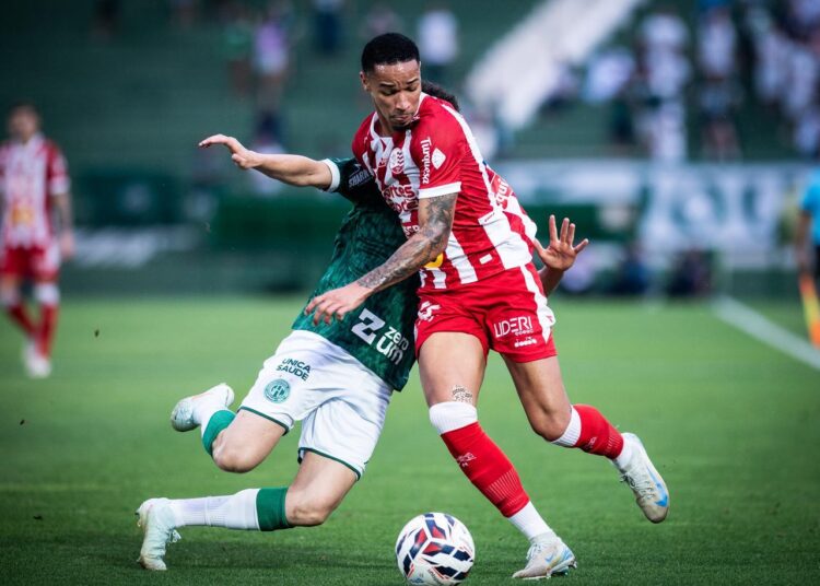 Náutico busca empate com o Guarani em Campinas e segue na briga pelo acesso