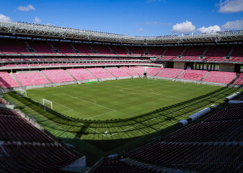 Após proposta milionária, Sport decide jogar contra o Flamengo na Arena de Pernambuco