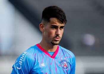 Ex-Bahia, goleiro Gabriel Souza assina pré-contrato com o Santa Cruz