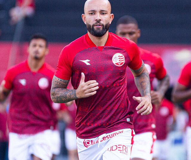 Patrick Allan não fica no Náutico para 2026. Foto: Gabriel França/Náutico