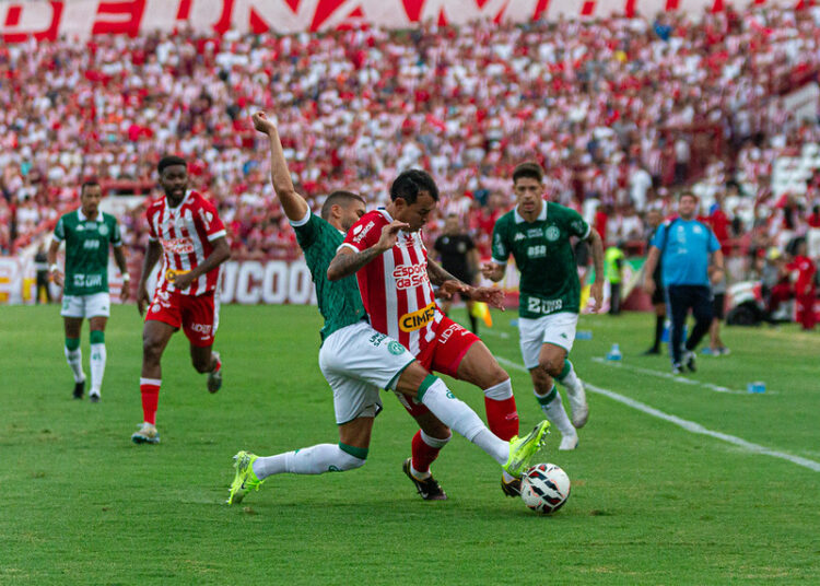 Náutico encara o Guarani no Brinco de Ouro. Foto: Gabriel França/Náutico