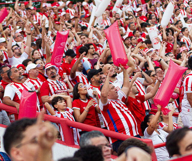 Náutico x Brusque: Ingressos esgotados para confronto decisivo nos Aflitos