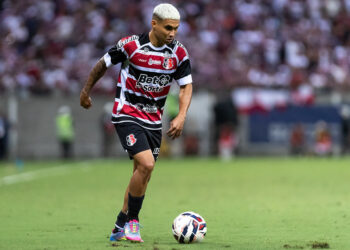 Santa Cruz cede Thiaguinho por empréstimo ao ABC