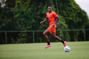Matheus Alexandre volta a equipe depois de virose. Foto: Paulo Paiva/Sport
