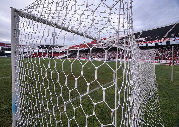 Santa Cruz divulga atualização na lista de sócios aptos a votar na AGE da SAF