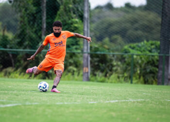 Romarinho é uma das peças do ataque do Sport contra o Flamengo. Foto: Paulo Paiva/ Sport