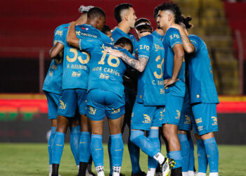 Sport precisa vencer o Atlético-MG para não ser rebaixado nesta rodada. Foto: Paulo Paiva/Sport