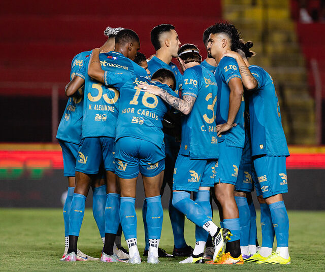 Sport precisa vencer o Atlético-MG para não ser rebaixado nesta rodada. Foto: Paulo Paiva/Sport