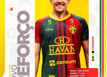 Brusque confirma contratação do meia João Pedro por empréstimo do Santa Cruz