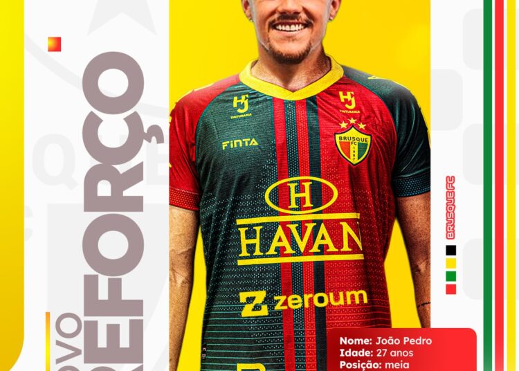 Brusque confirma contratação do meia João Pedro por empréstimo do Santa Cruz