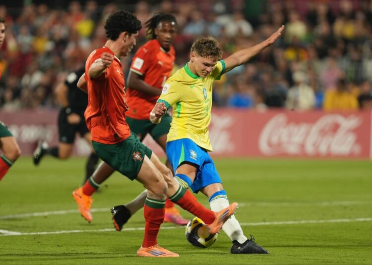 Copa do Mundo Sub-17: Brasil é derrotado por Portugal nos pênaltis e fica fora da final