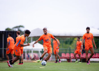 Diretor do Sport fala sobre orçamento e descarta mudanças radicais no elenco