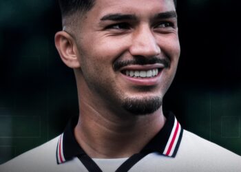 Santa Cruz confirma contratação do volante Andrey