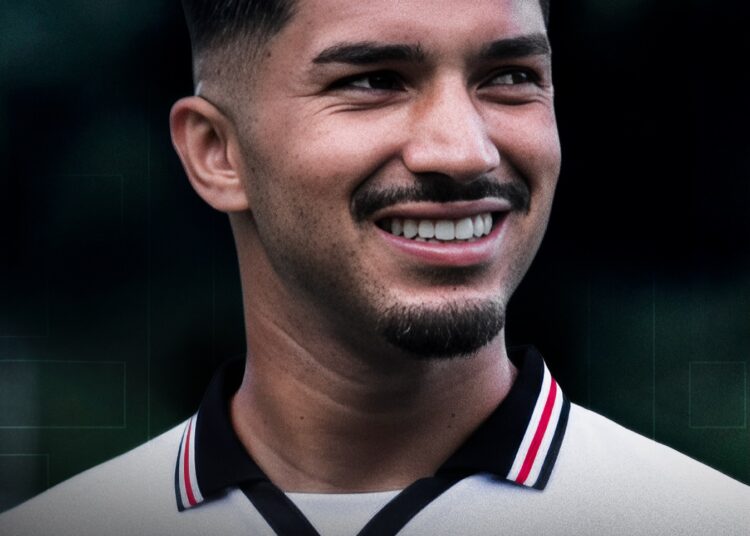 Santa Cruz confirma contratação do volante Andrey