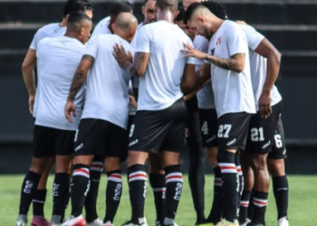 Santa Cruz empatou com o Murici-AL no ultimo jogo treino de 2025. Foto: Evelyn Victória/SCFC