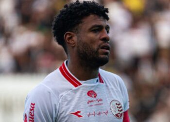 Náutico acerta renovação com Auremir para 2026. Foto: Gabriel França/Náutico