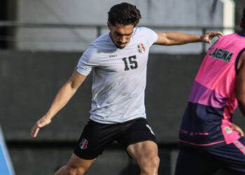 Santa Cruz vence o Laguna em primeiro jogo-treino de pré-temporada