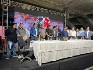 Conselho Deliberativo do Santa Cruz marca reunião decisiva para SAF. Foto: Beberibe1285