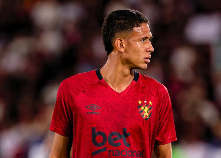 Sport confirma venda do zagueiro Riquelme ao Botafogo