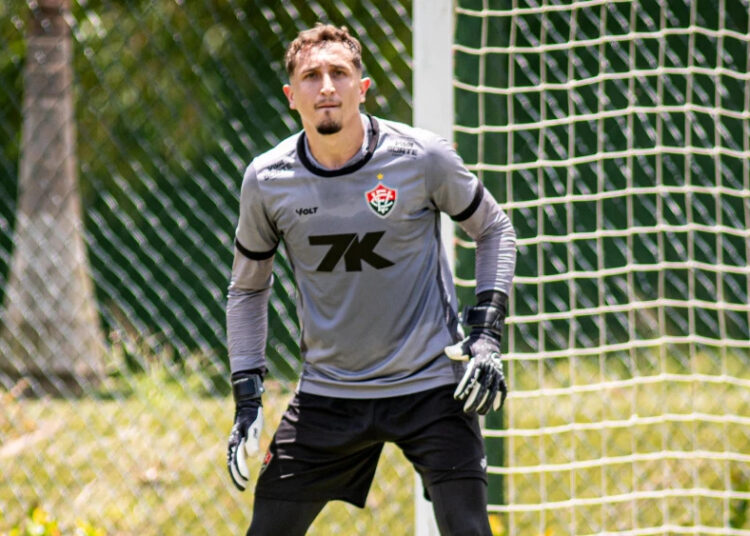 Após não receber pagamento de multa por uso de Thiago Couto, Sport aciona o Vitória na CNRD