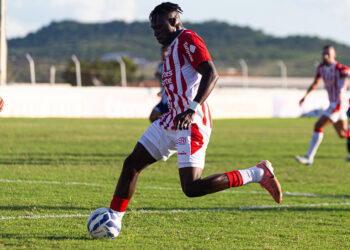 Sam pode ser uma novidade no ataque do Náutico contrao o Jaguar na Arena. Foto: Gabriel França/CNC