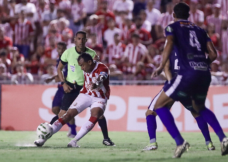 Náutico encara o Decisão na Arena Pernambuco. Foto: Rafael Vieira/CNC