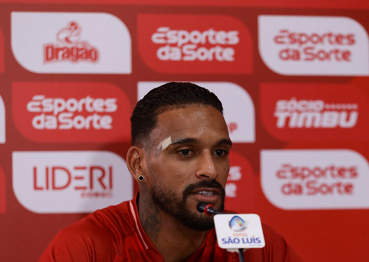 Após marcar no clássico, Júnior Todinho destaca classificação do Náutico para a Copa do Brasil