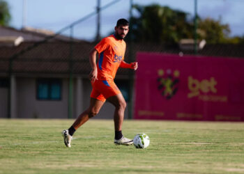 Sport prorroga contrato com Zé Roberto até o final da Série B 2026
