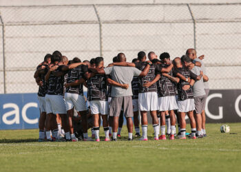 Após queda no Estadual, Santa Cruz irá reformular elenco para a sequência da temporada