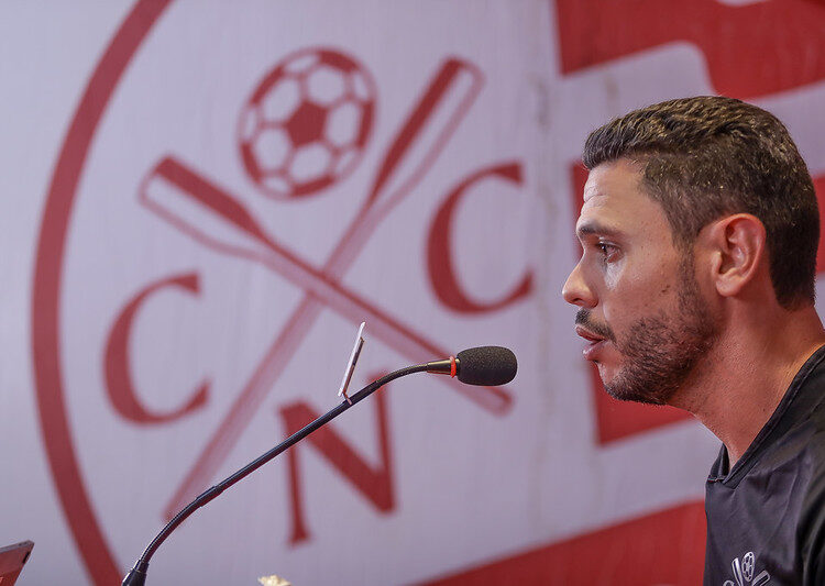 Guilherme dos Anjos celebra desempenho do Náutico após vitória sobre o Santa Cruz