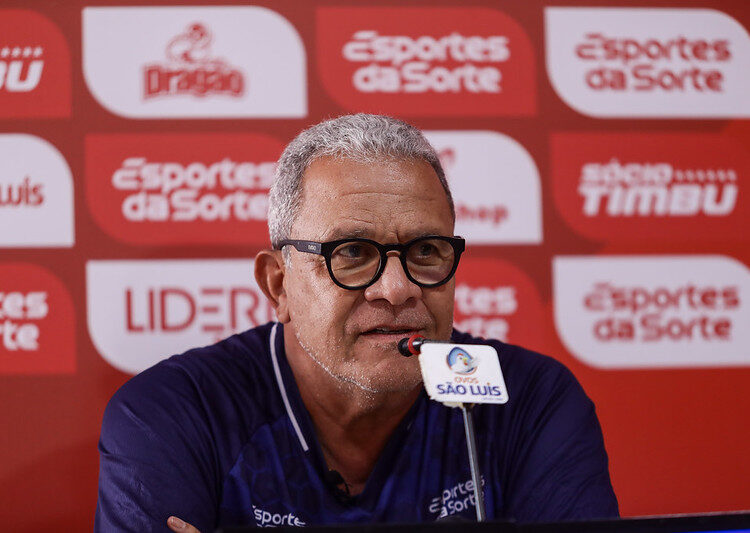 Hélio dos Anjos sinaliza permanência de Paulo Sérgio no Náutico para a Série B