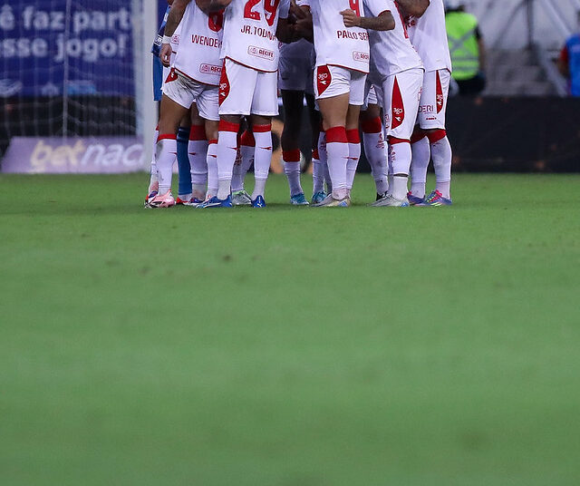 Contra o Atlético-GO, Náutico coloca invencibilidade de 14 jogos como visitante à prova na Série B