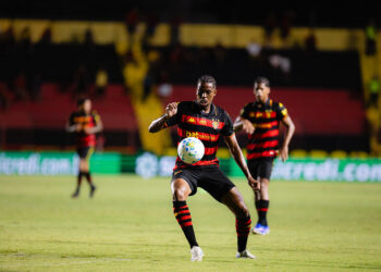 Sport encara o Athletic pela Copa do Brasil. Foto: Paulo Paiva/Sport