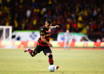 Gustava Maia é uma das esperanças do Sport para encara o Cuiabá na estréia da Série B. Foto: Paulo Paiva / SCR