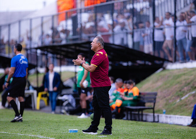 Sport: Márcio Goiano valoriza triunfo fora de casa e destaca entrega da equipe