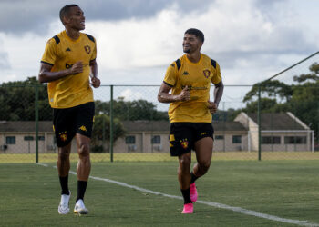 Com reforços integrados ao elenco, Sport inicia preparação para enfrentar o Vila Nova pela Série B